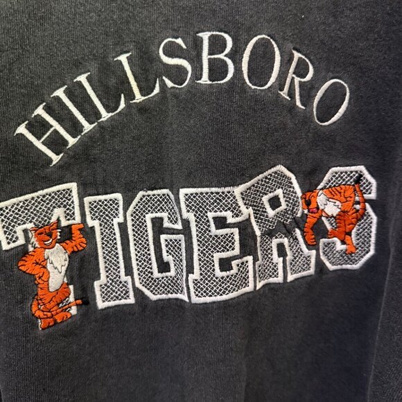 Vintage Hillsboro Tigers Embroidered Sweatshirt – XXL - Picture 2 of 4